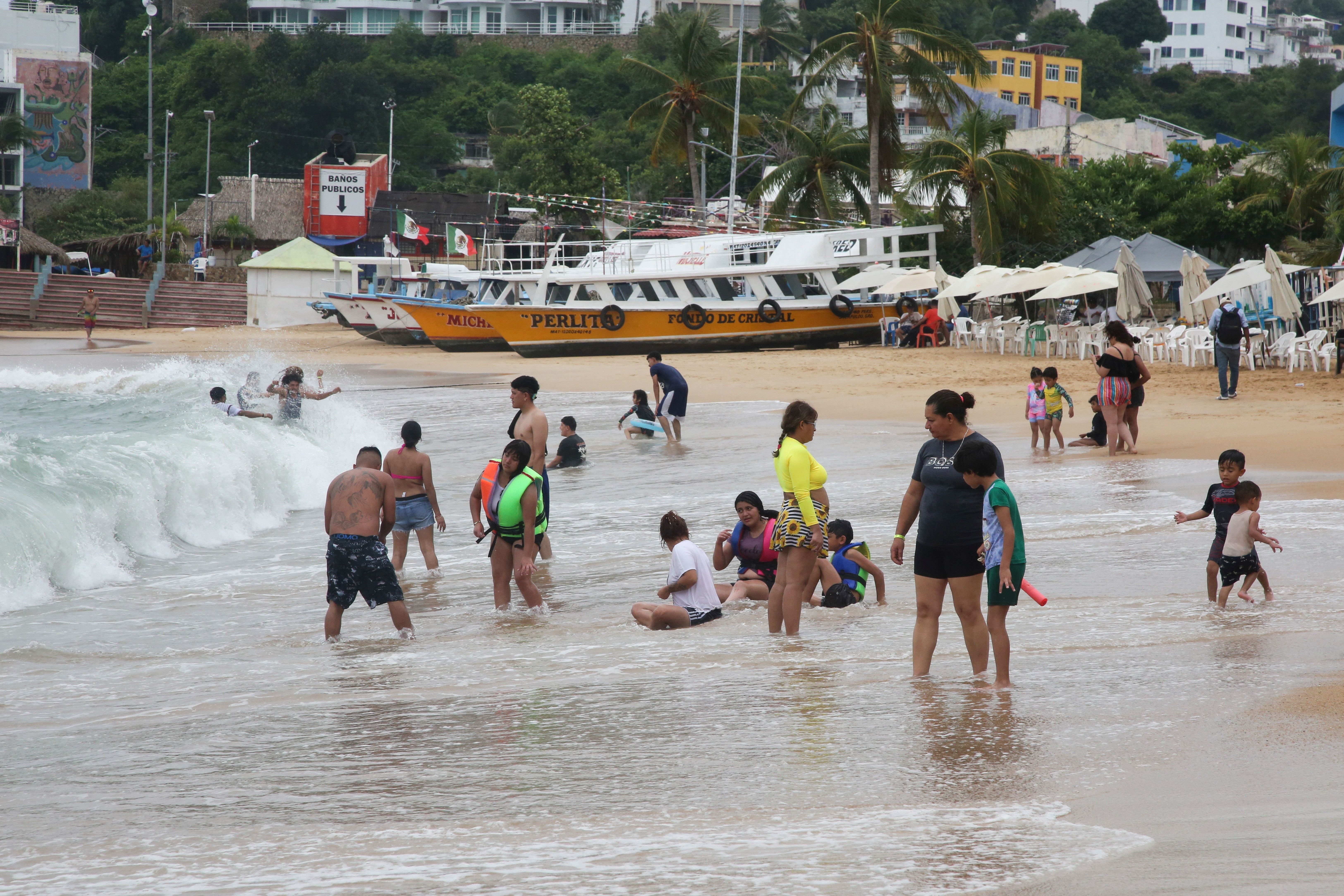 Hurricane Trudy Strengthens as Mexico’s Pacific Coast Faces Flood Risk