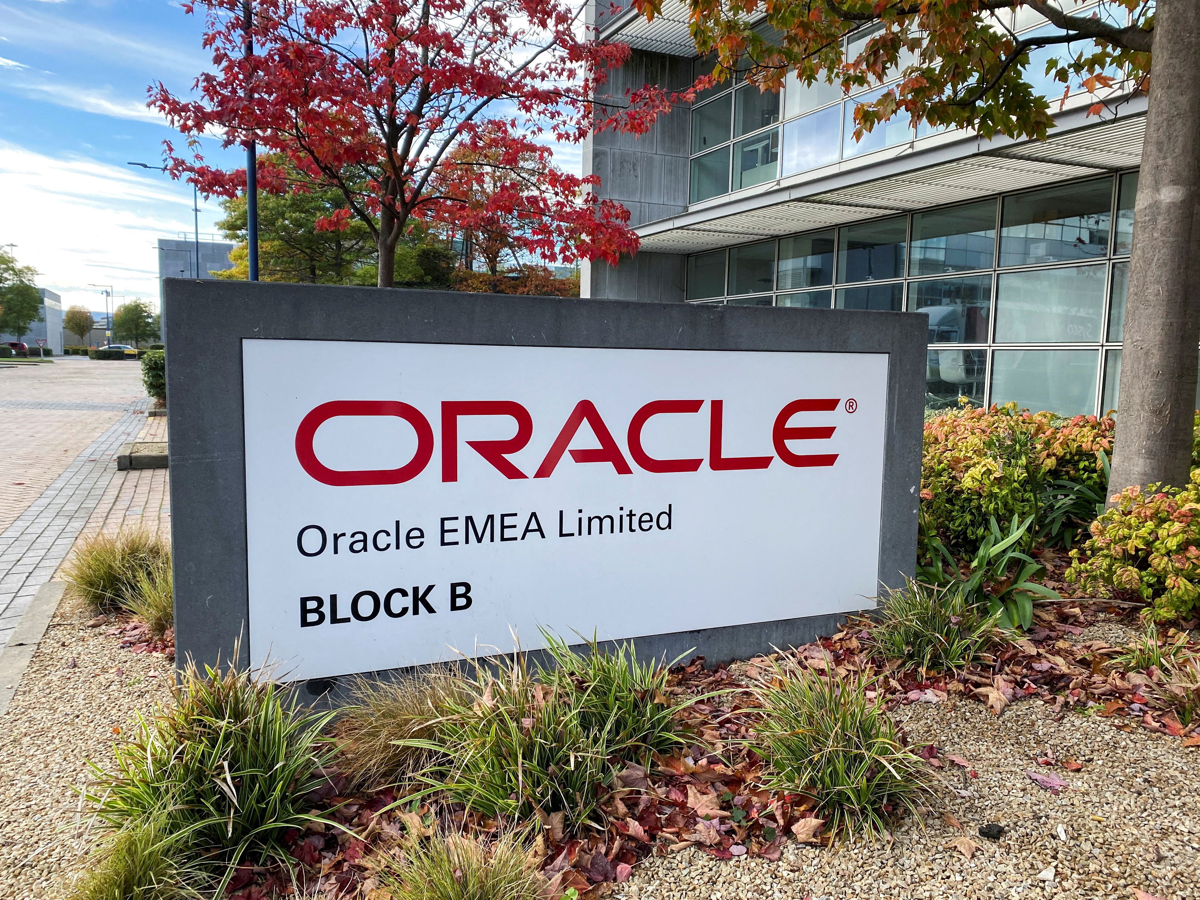 Oracle Data-Center Warning Exposes Power Bottleneck in AI Infrastructure Buildout