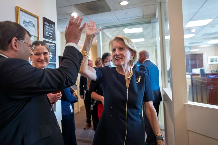 U.S. Senate Reaches Bipartisan Deal to Speed Approvals for Energy Projects